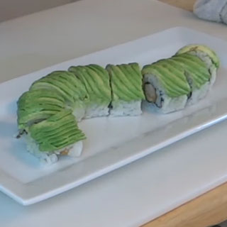 caterpillar-sushi-rolls-320x320