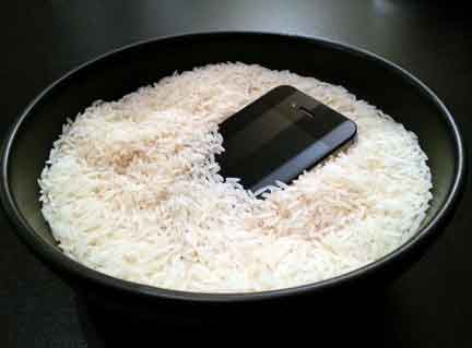 Life Hacks and Solutions to Problems at Home wet phone 770