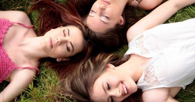 The Ultimate Guide to Low Maintenance Summer Beauty 800x445